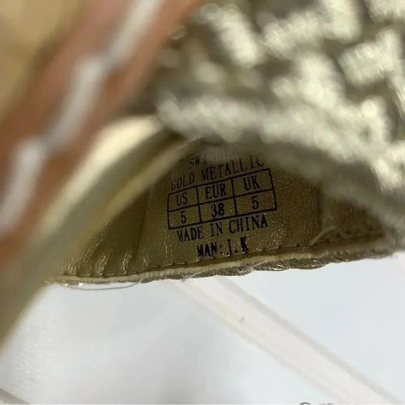 Stuart Weitzman Alex Crochet Wedge Sandal in Gold - Picture 8 of 10